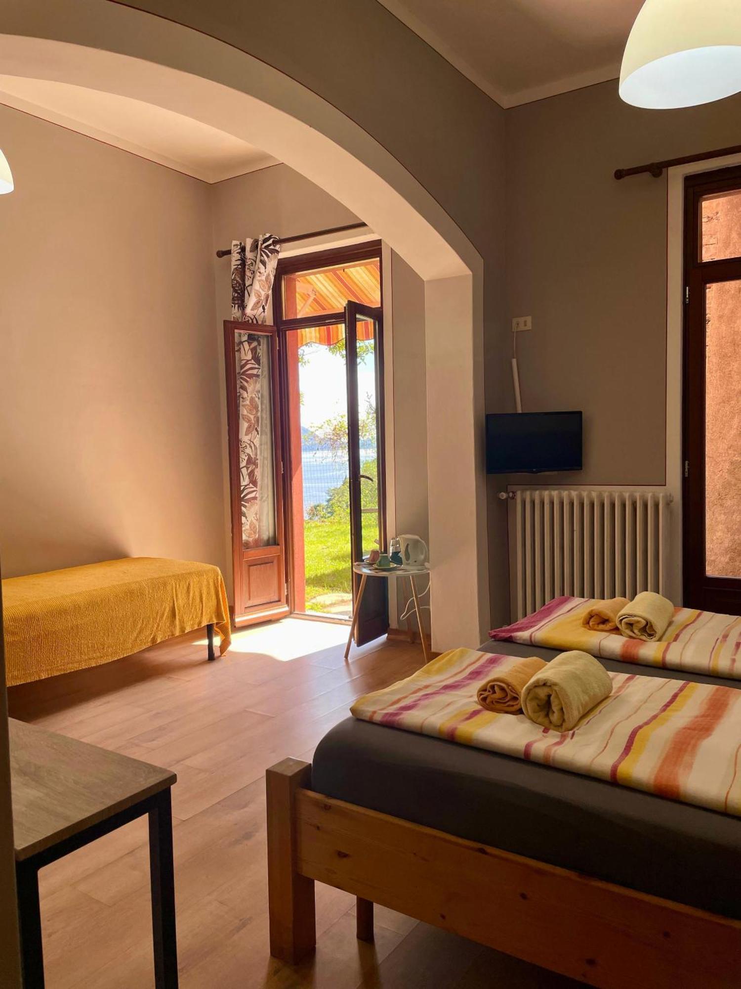 Villa Angelina Guest House Cannero Riviera Exterior foto